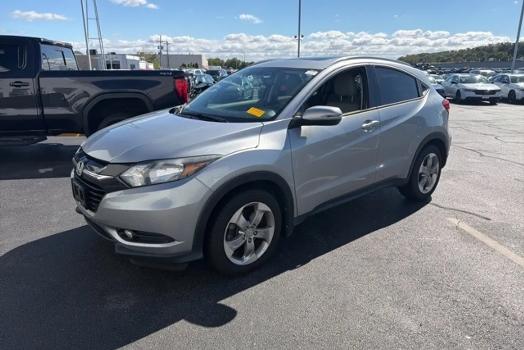 2017 Honda HR-V EX-L photo 1