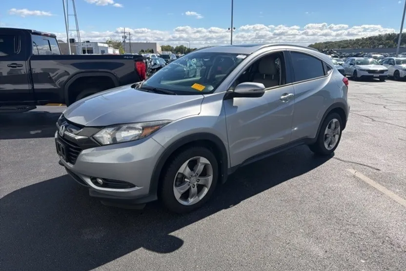 2017 Honda HR-V EX-L photo 1