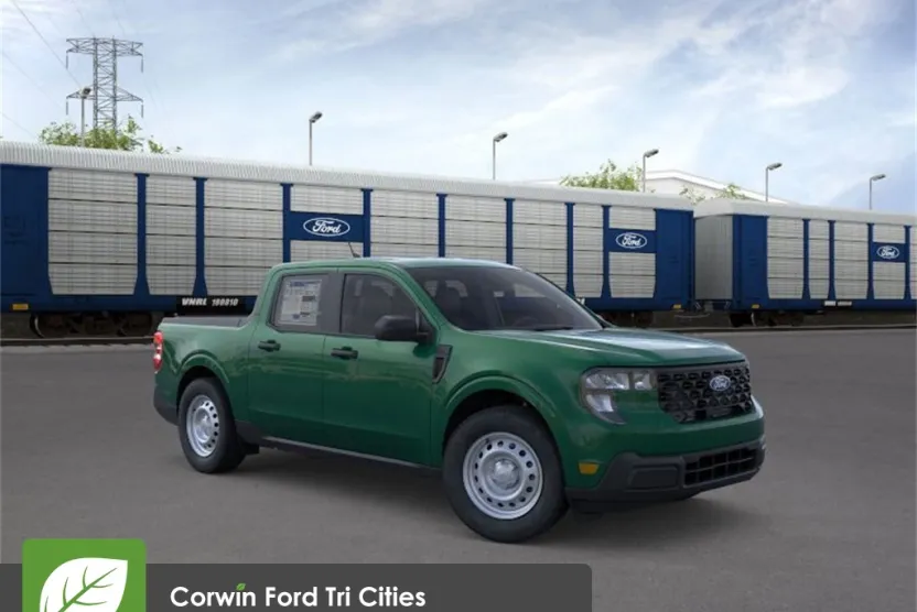 2025 Ford Maverick XL photo 1