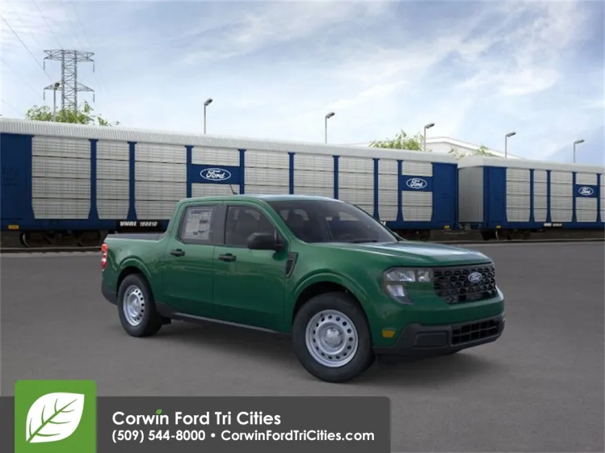 2025 Ford Maverick XL photo 1