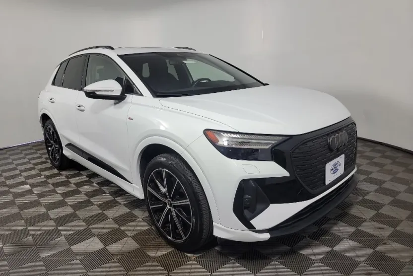 2022 Audi Q4 E-tron Prestige photo 1