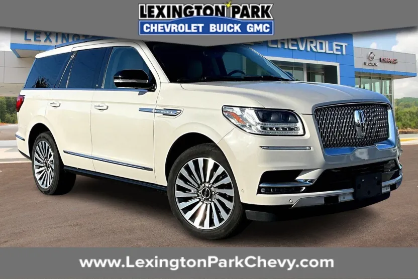 2021 Lincoln Navigator Reserve photo 1