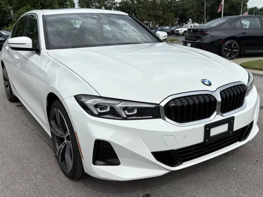 2024 Bmw 330i xDrive photo 1