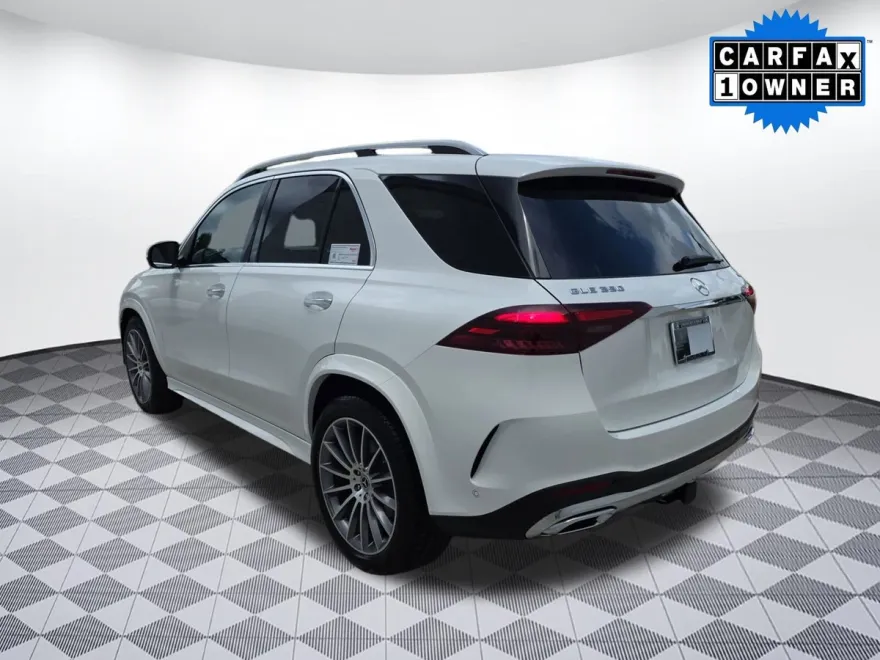 2026 Mercedes Benz GLE 350 4MATIC photo 1