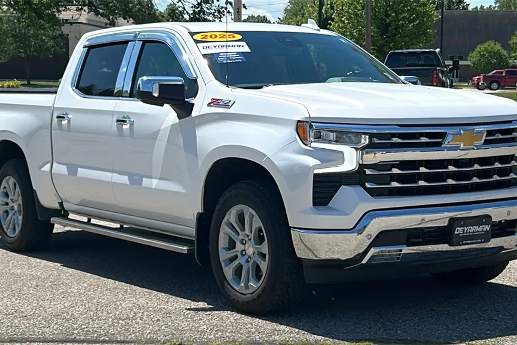 2025 Chevrolet Silverado 1500 LTZ photo 1