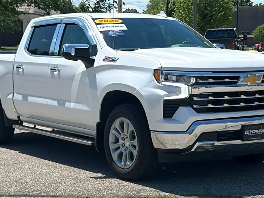 2025 Chevrolet Silverado 1500 LTZ photo 1