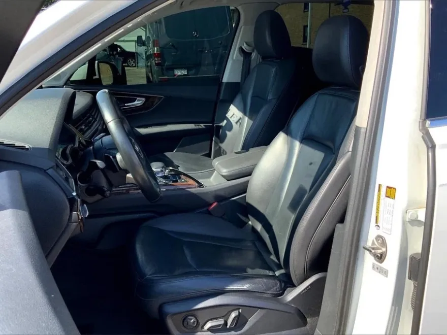 2018 Audi Q7 3.0T Premium Plus photo 24