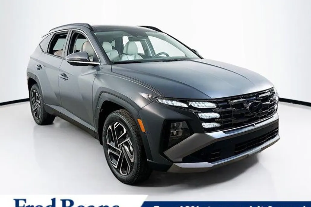 2025 Hyundai Tucson Limited Sport photo 1