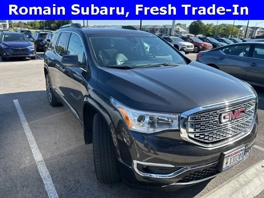2017 Gmc Acadia Denali photo 1