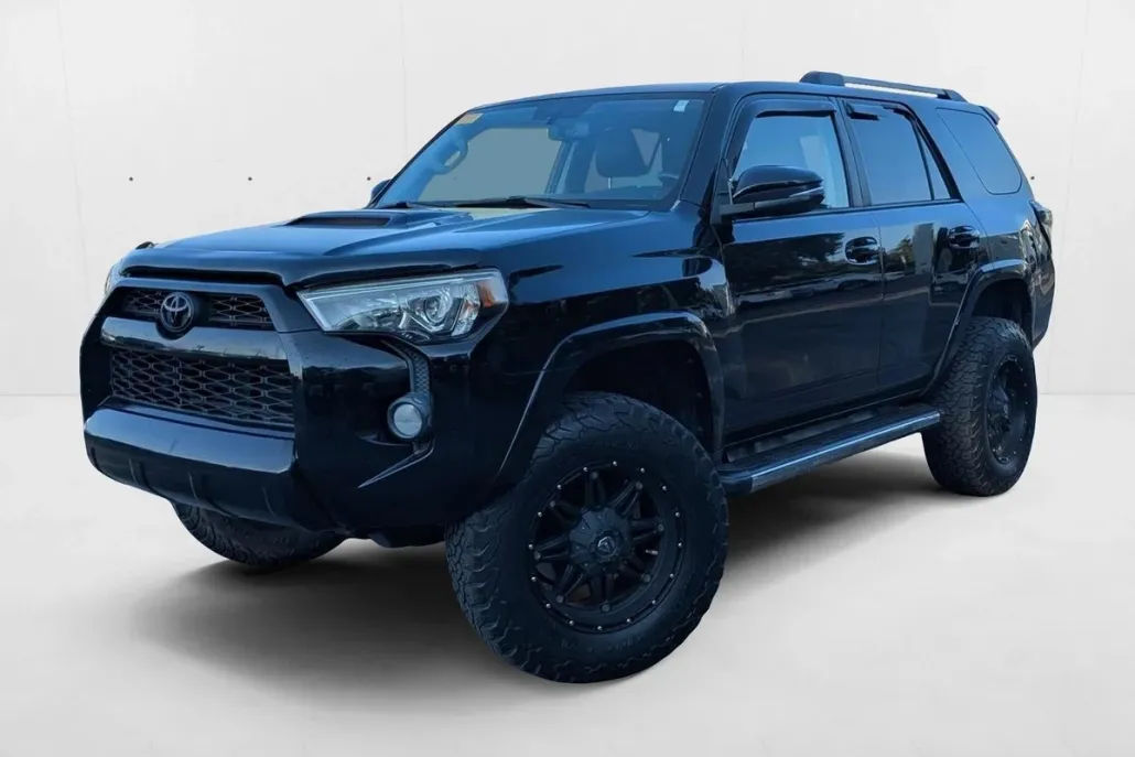 2016 Toyota 4Runner 4WD V6 Trail Premium photo 1