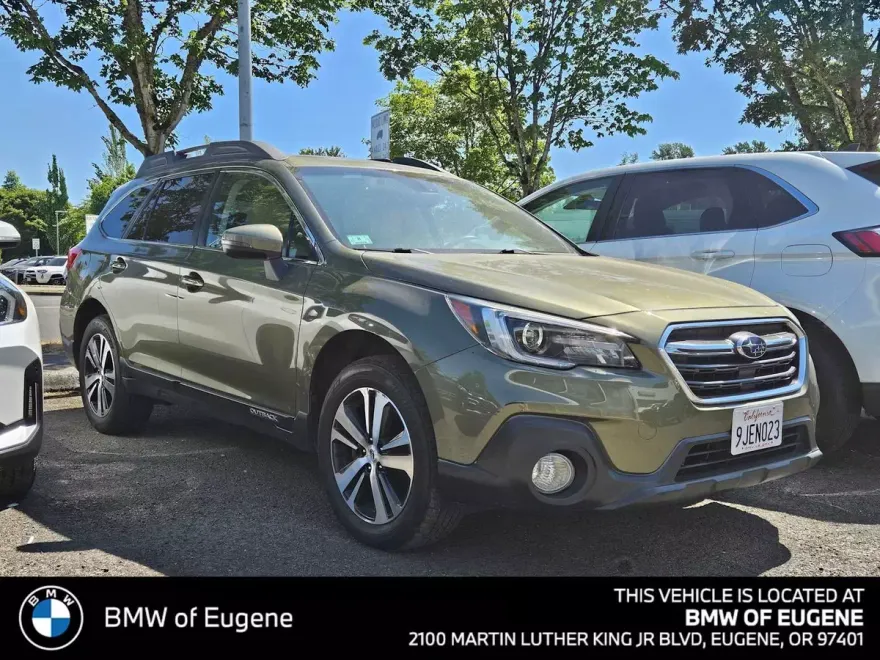 2019 Subaru Outback Limited photo 1