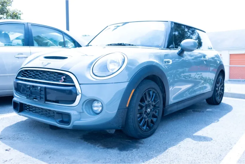 2019 Mini Cooper Hardtop S photo 1