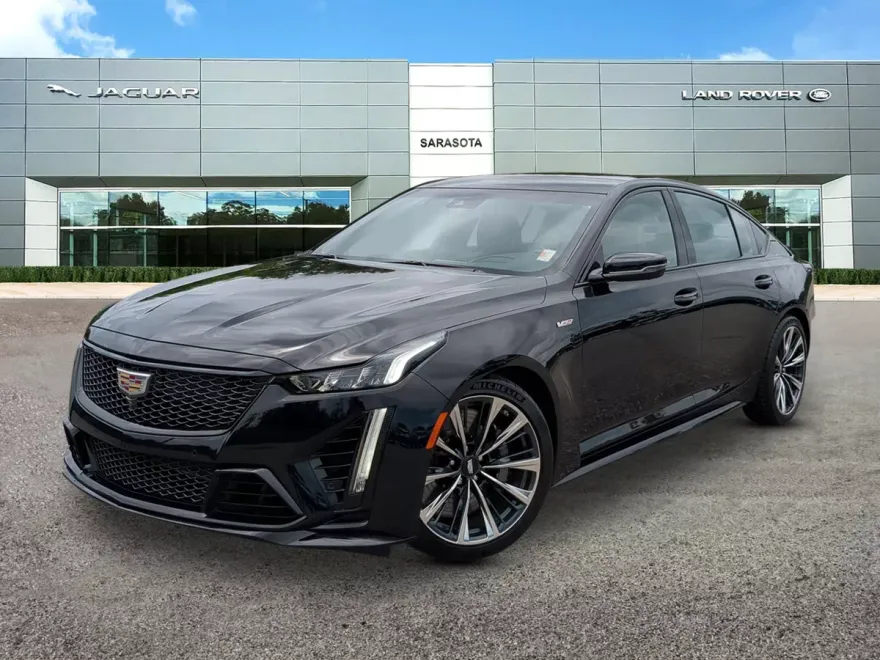 2023 Cadillac CT5 photo 1
