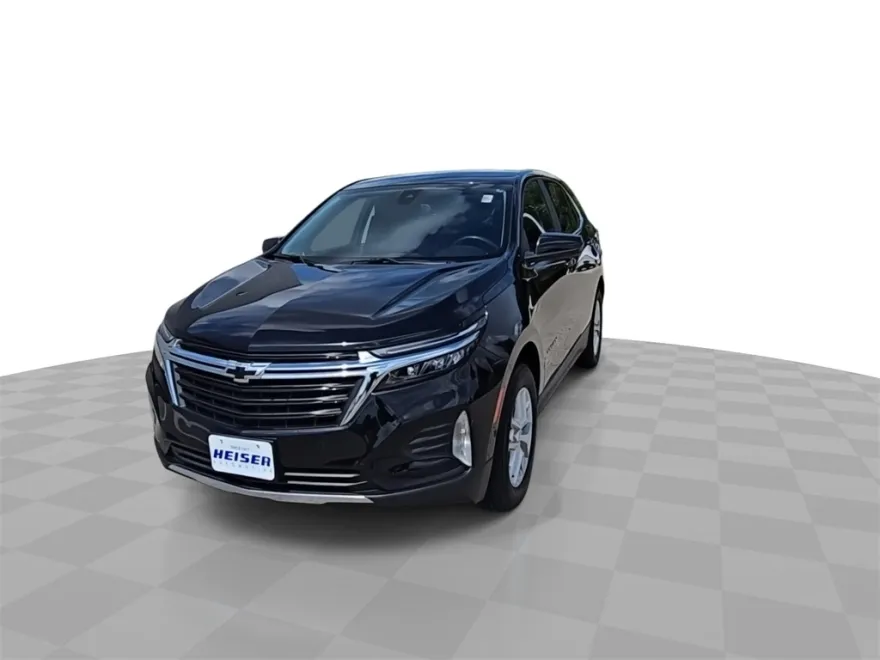 2022 Chevrolet Equinox LT photo 1