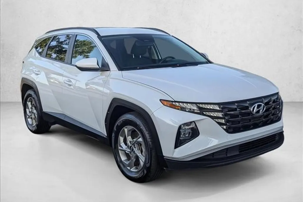 2024 Hyundai Tucson SEL Sport photo 1