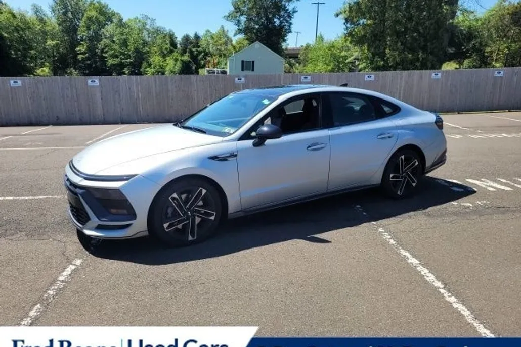2024 Hyundai Sonata N Line photo 1