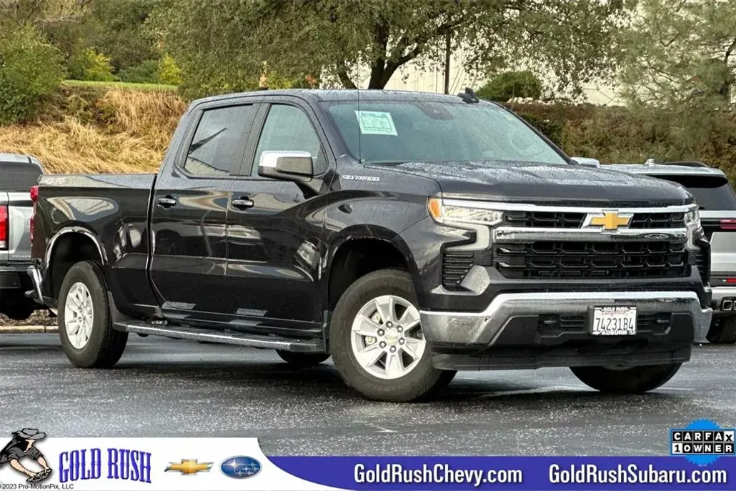 2024 Chevrolet Silverado 1500 LT photo 1