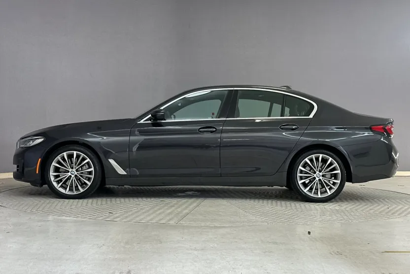 2022 Bmw 530i photo 1