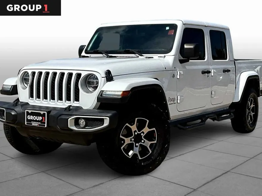 2022 Jeep Gladiator Overland photo 1