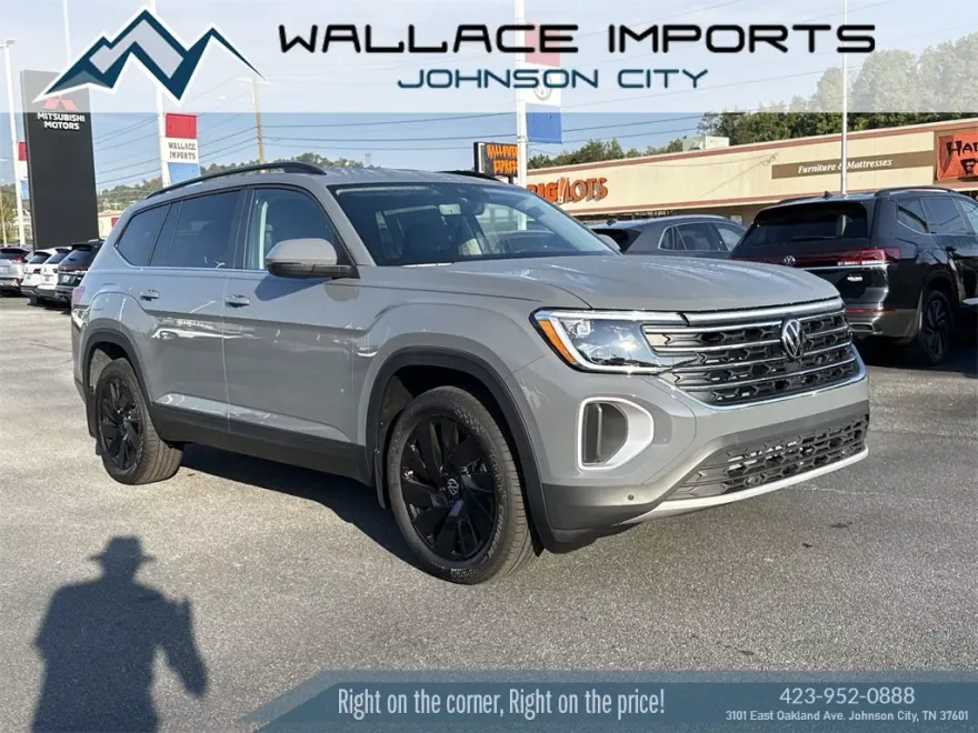 2026 Volkswagen Atlas SE Technology photo 1