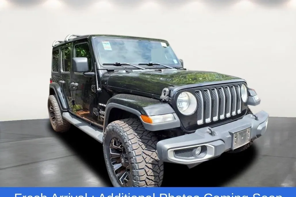 2018 Jeep Wrangler Unlimited Sahara photo 1