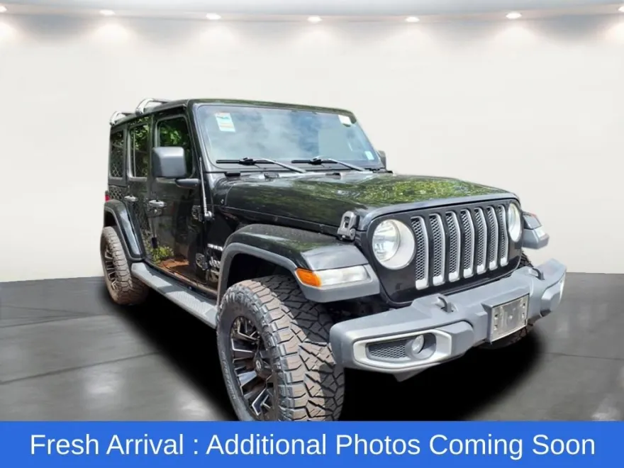 2018 Jeep Wrangler Unlimited Sahara photo 1