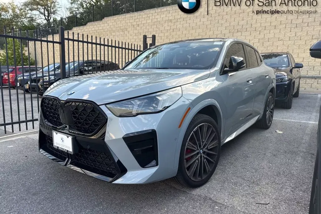 2025 Bmw X2 xDrive28i photo 1