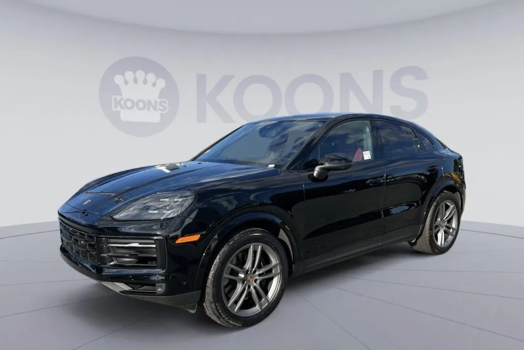 2024 Porsche Cayenne Coupe Base photo 1