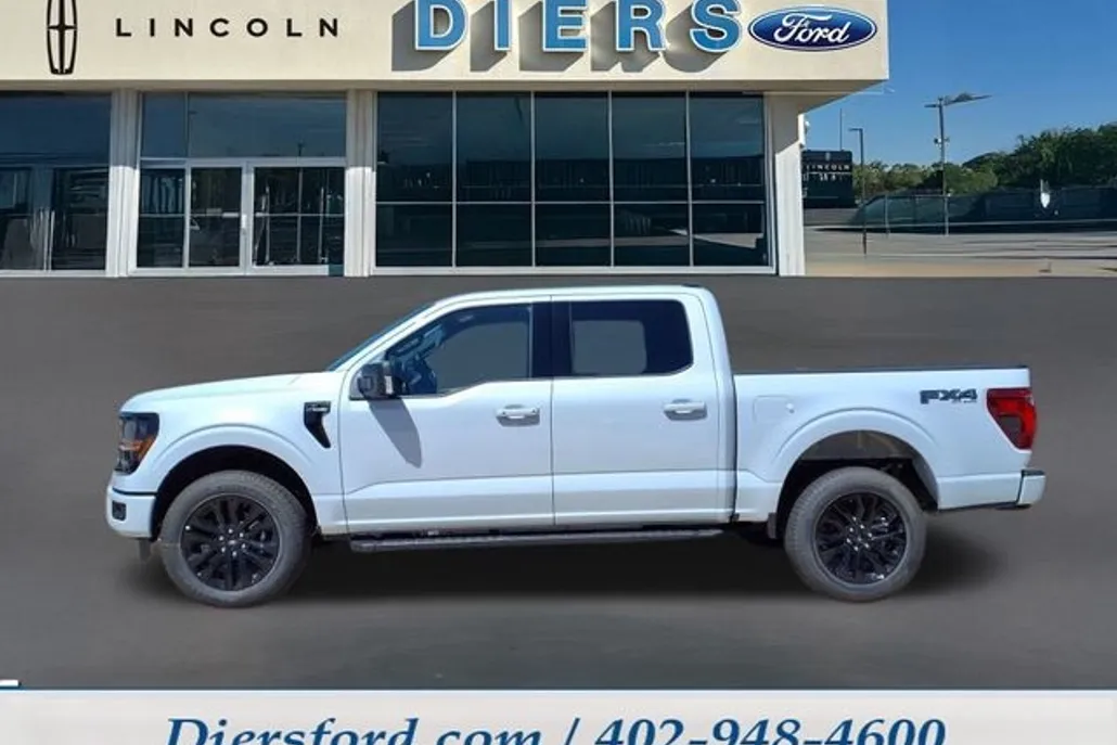 2025 Ford F-150 XLT photo 1