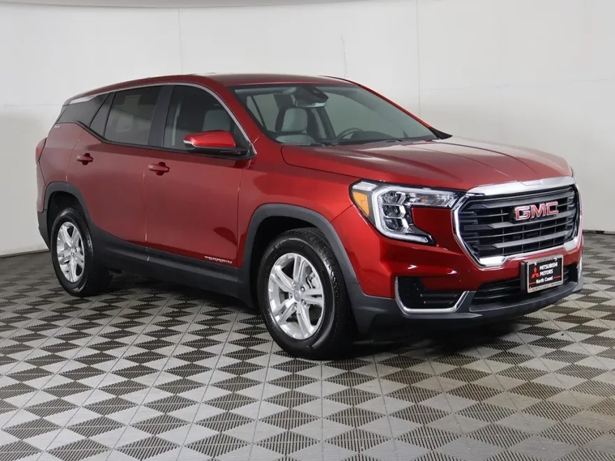 2023 Gmc Terrain SLE photo 1