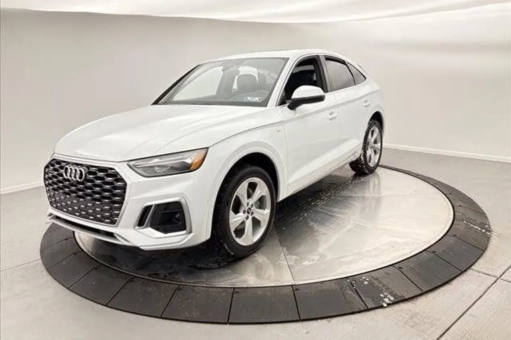 2025 Audi Q5 Sportback 45 S line Premium Plus photo 1
