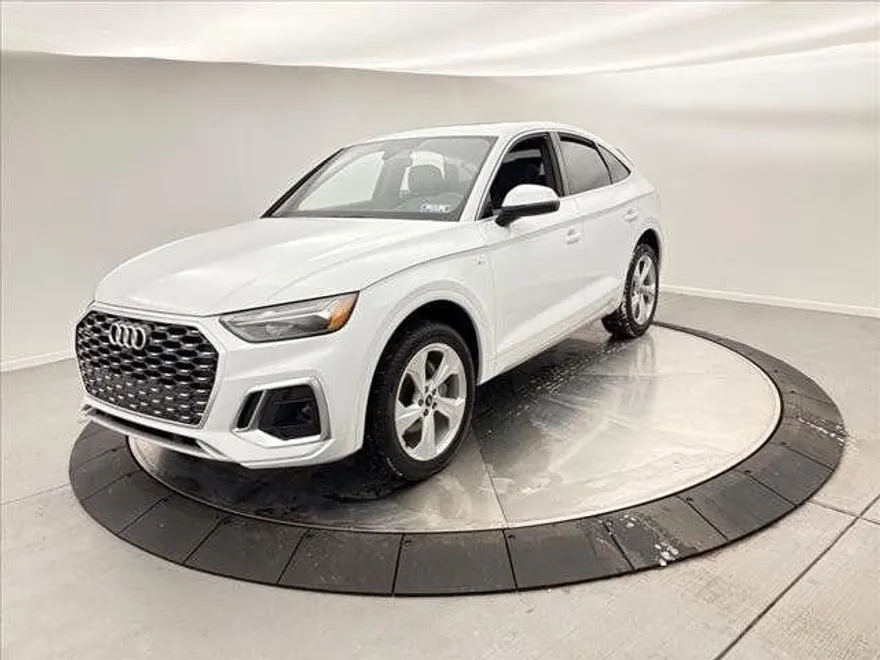 2025 Audi Q5 Sportback 45 S line Premium Plus photo 1