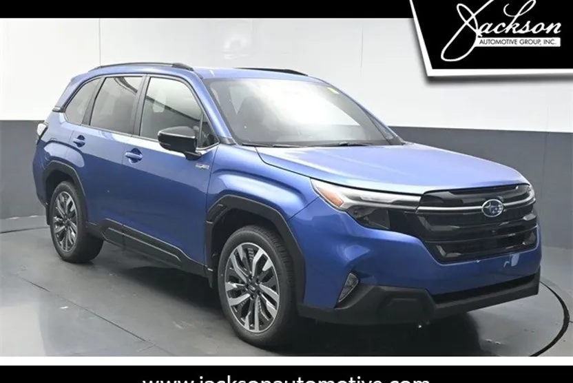 2025 Subaru Forester Touring photo 1