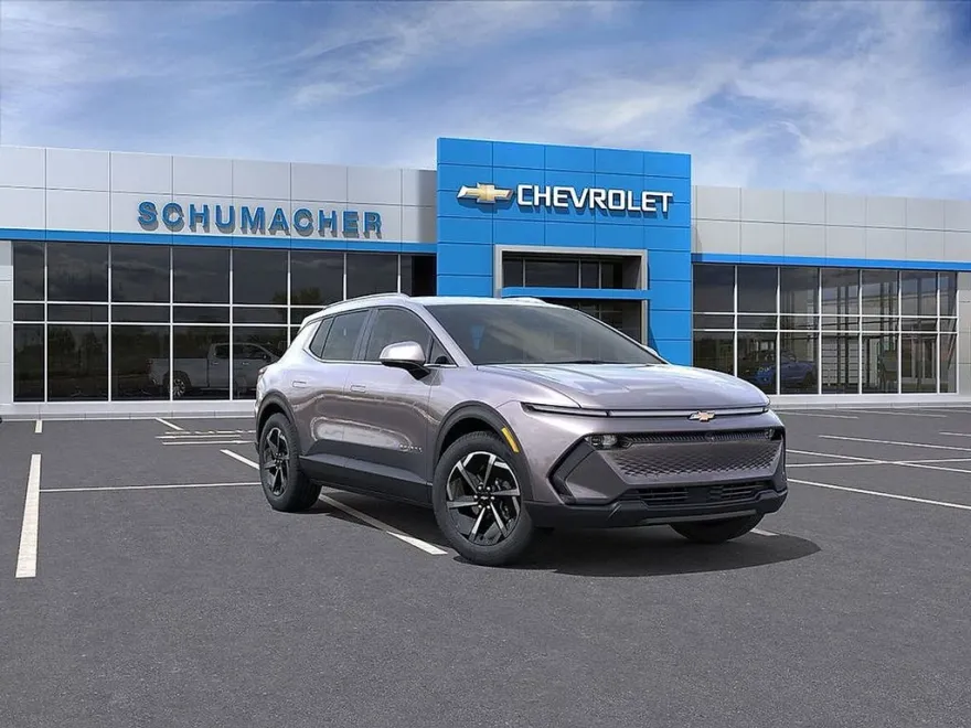 2026 Chevrolet Equinox LT photo 1