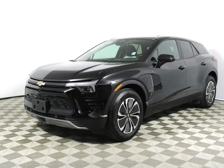 2024 Chevrolet Blazer 2LT photo 1
