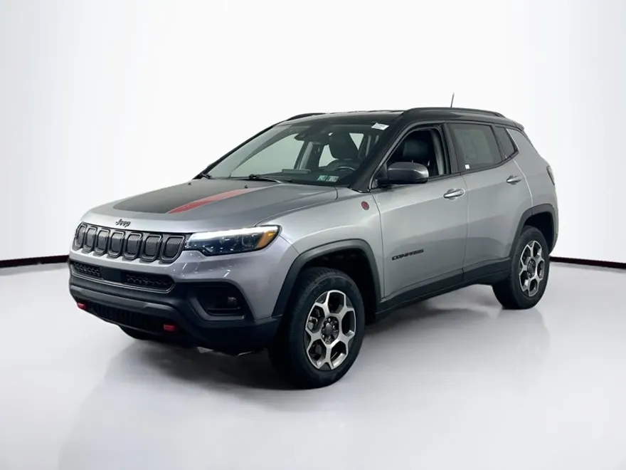 2022 Jeep Compass Trailhawk photo 1