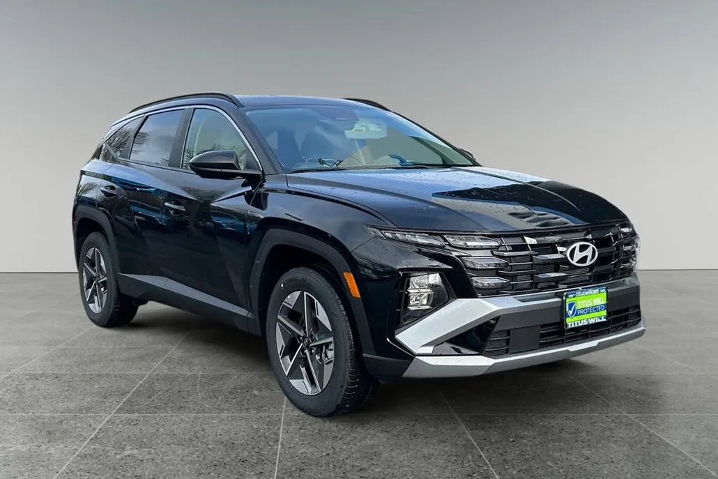 2025 Hyundai Tucson SEL photo 1