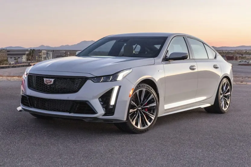 2023 Cadillac CT5 V photo 1