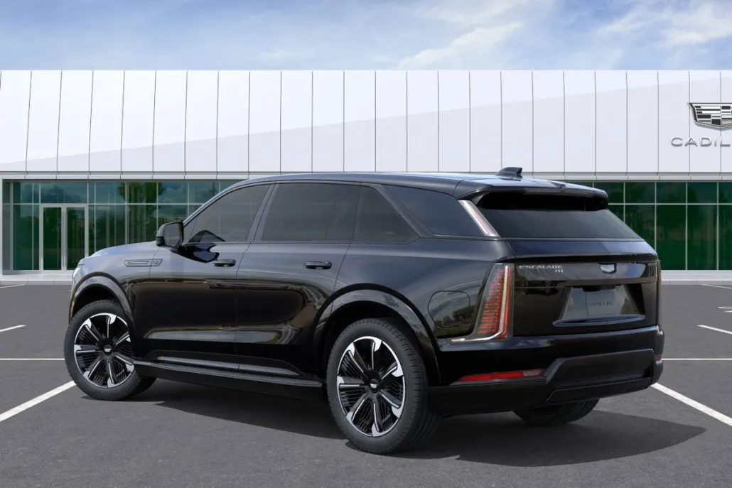 2025 Cadillac Escalade IQ Sport photo 1