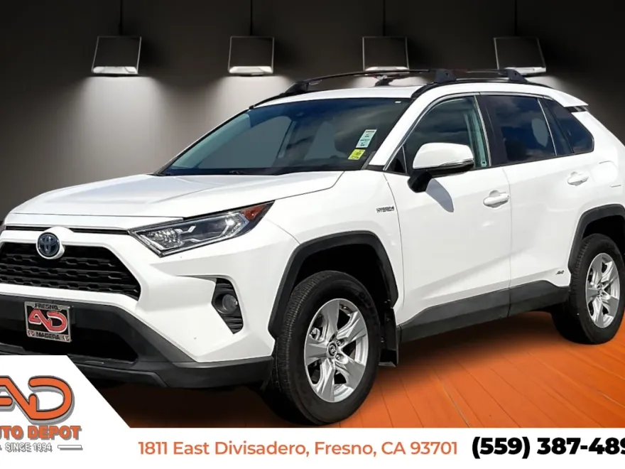 2019 Toyota RAV4 Hybrid XLE photo 1
