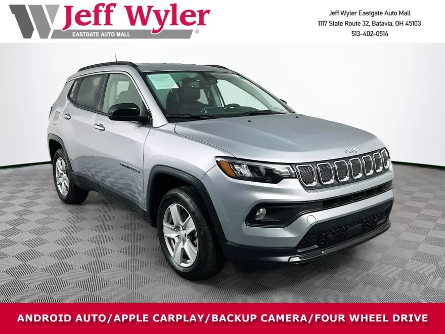 2022 Jeep Compass Latitude photo 1