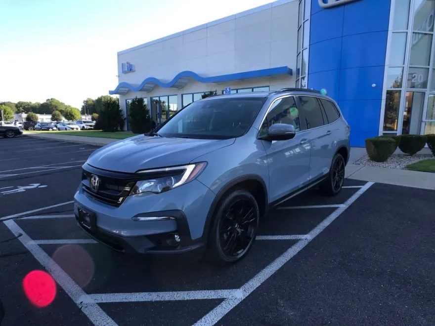 2022 Honda Pilot Special Edition photo 1