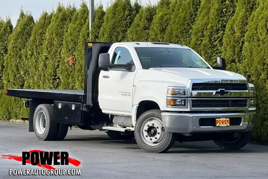 2024 Chevrolet Silverado 5500HD Work Truck photo 1