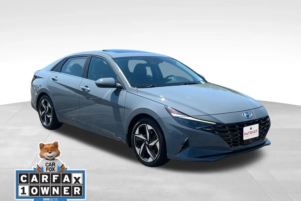 2022 Hyundai Elantra Hybrid Limited photo 1