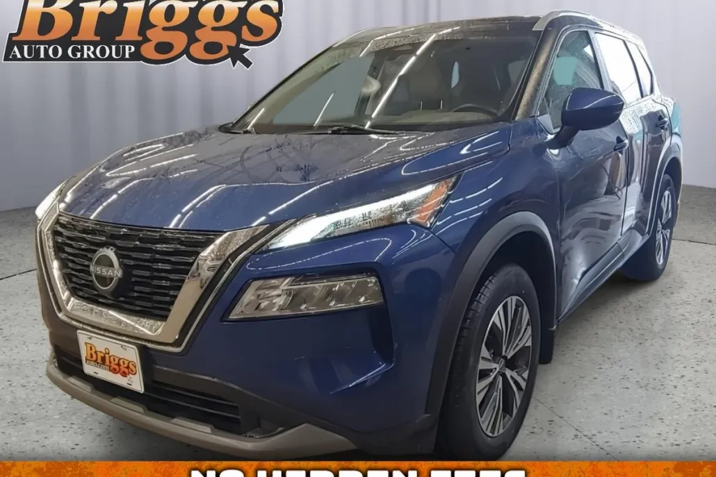 2022 Nissan Rogue SV photo 1