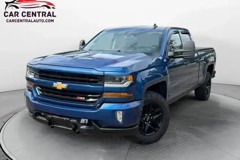 2018 Chevrolet Silverado 1500 Z71 LT photo 1