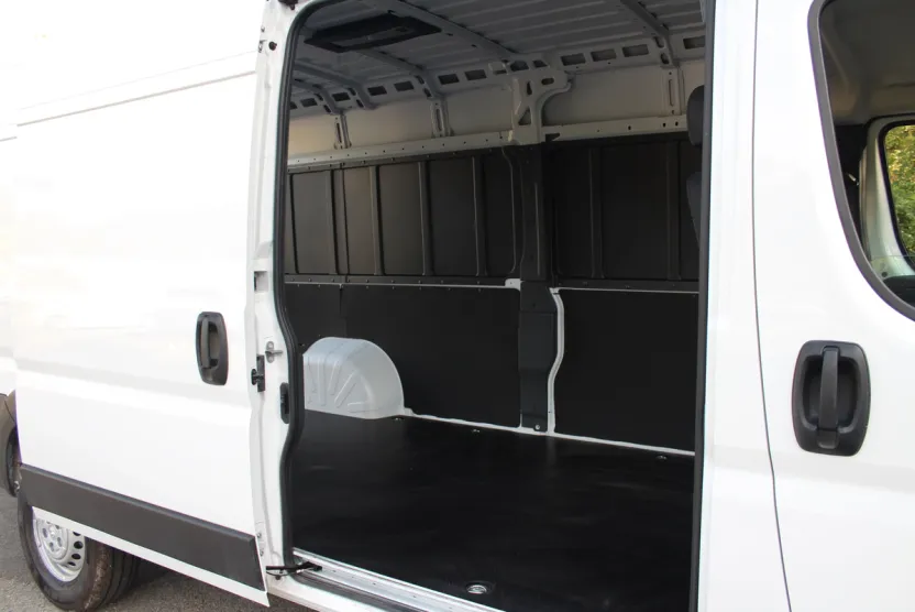 2025 Ram ProMaster 2500 photo 1