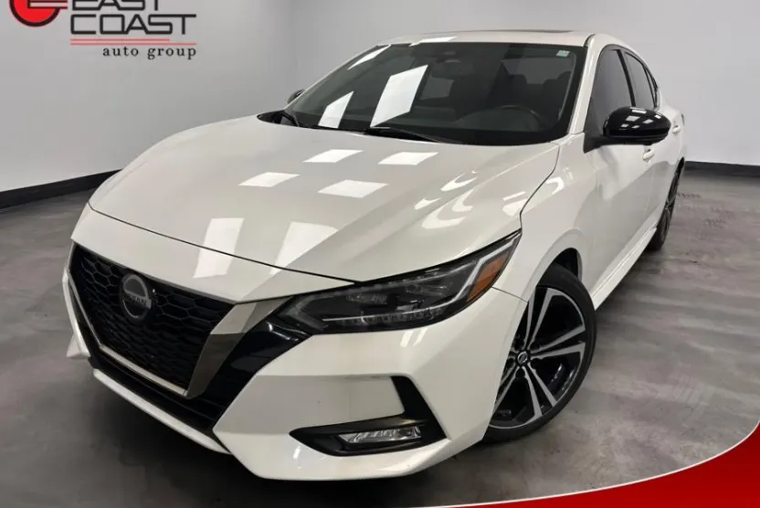 2021 Nissan Sentra SR photo 1