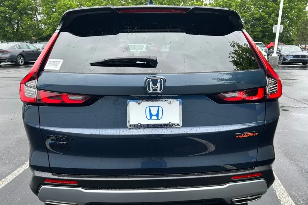 2026 Honda CR-V Hybrid photo 1