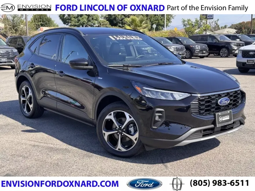 2025 Ford Escape ST-Line Select photo 1